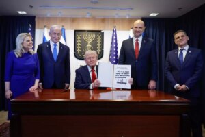 trump israil meclisinde hedeflerini paylasti NVxGaXDp.jpg